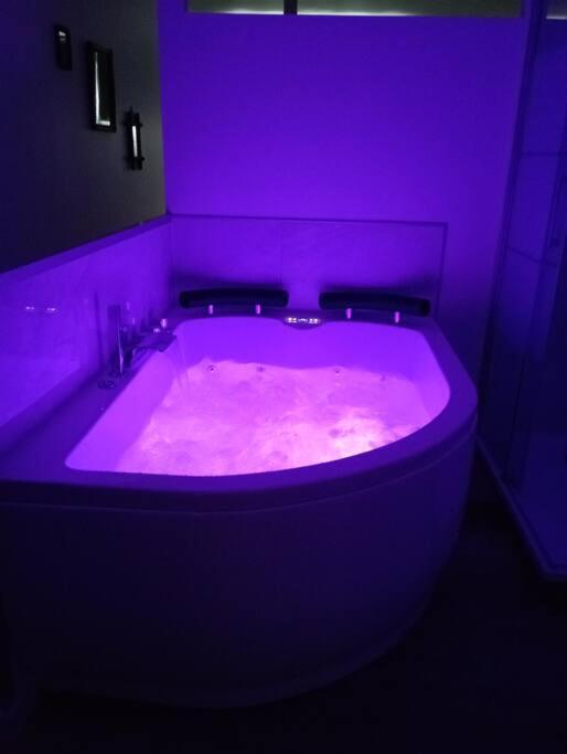 Sejour Sauna Et Jacuzzi Cocon La Roche-sur-Yon Extérieur photo